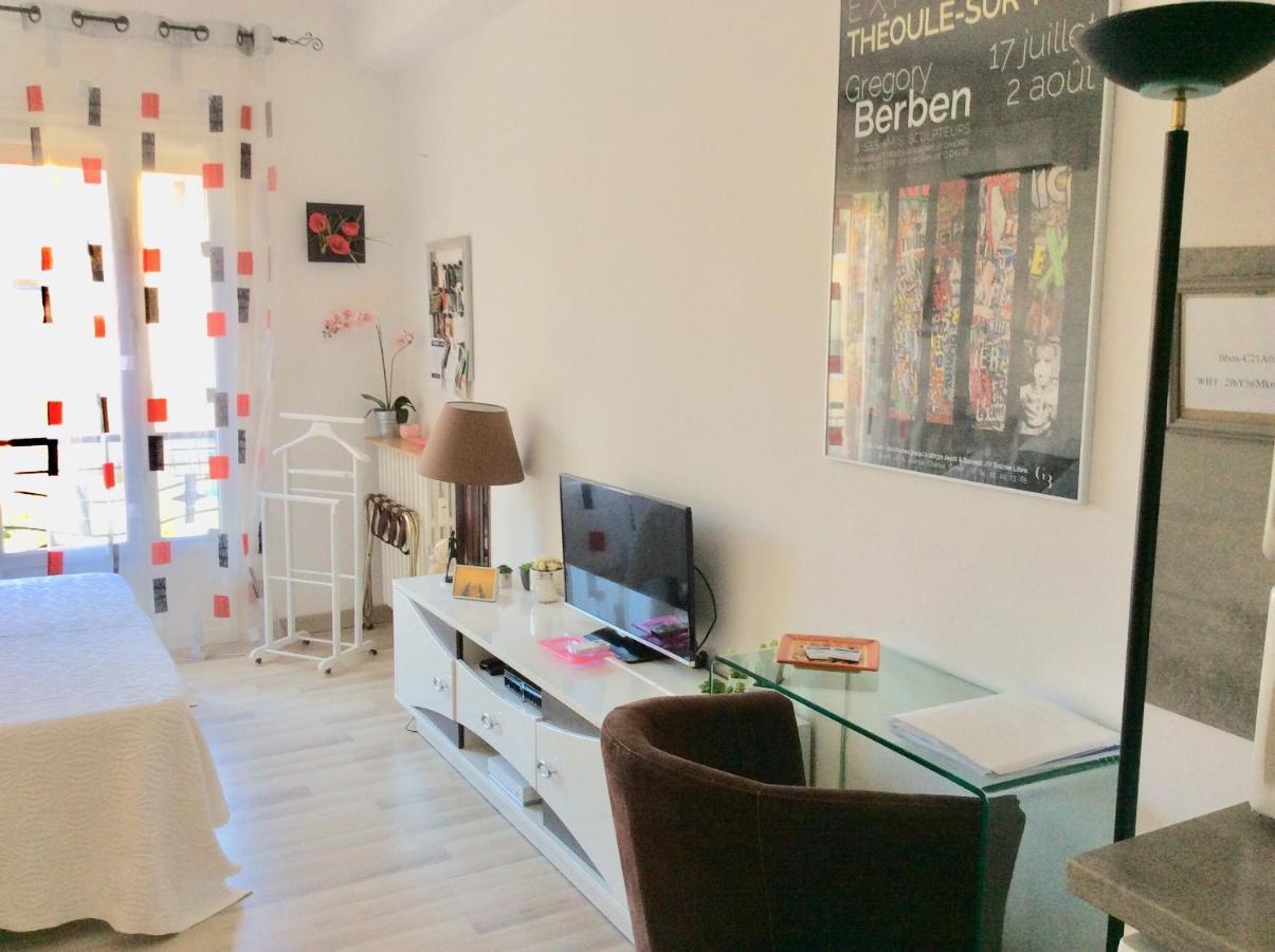 Appartement Palais Des Festivals Cannes Luaran gambar