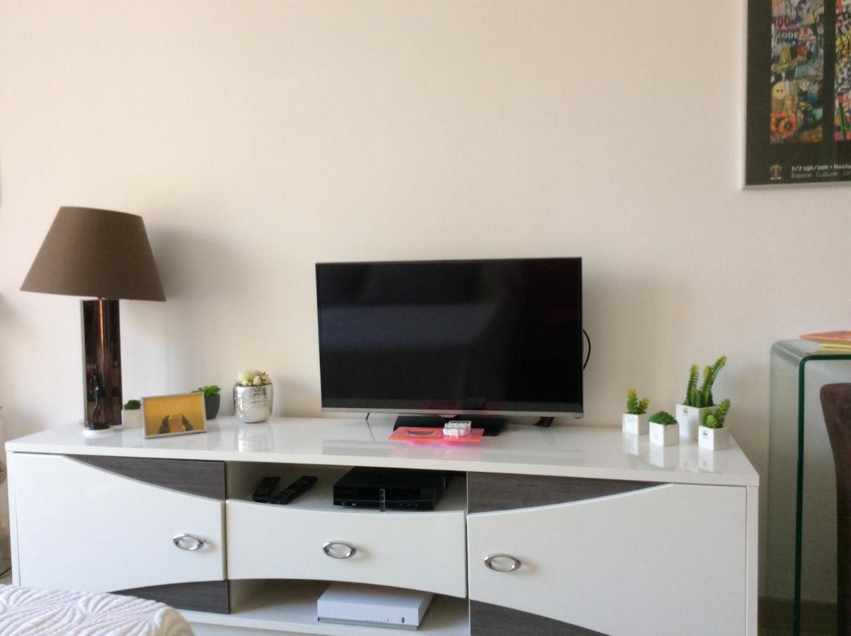 Appartement Palais Des Festivals Cannes Luaran gambar